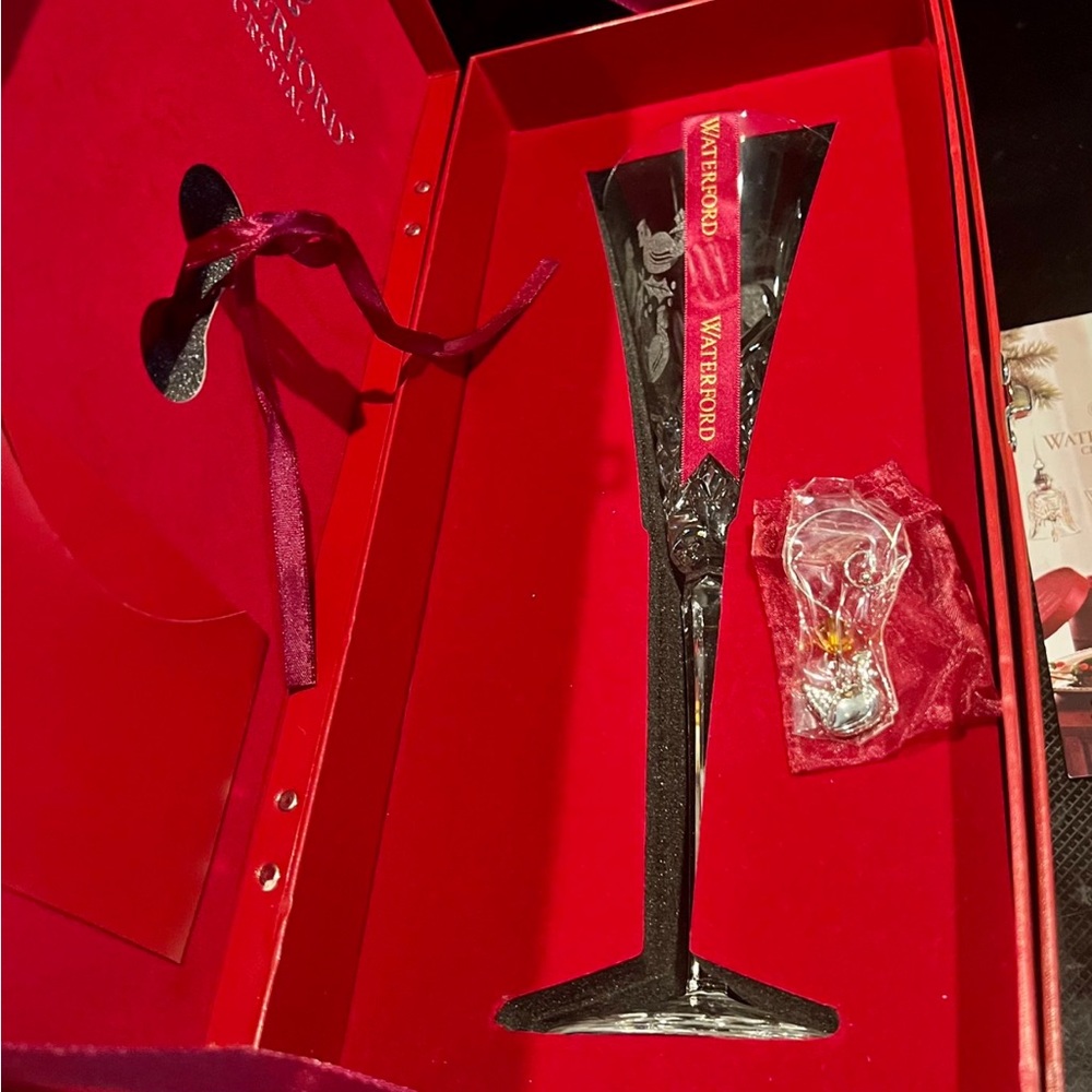 Waterford 12 days of Christmas flute glass, “three French hens”NIB